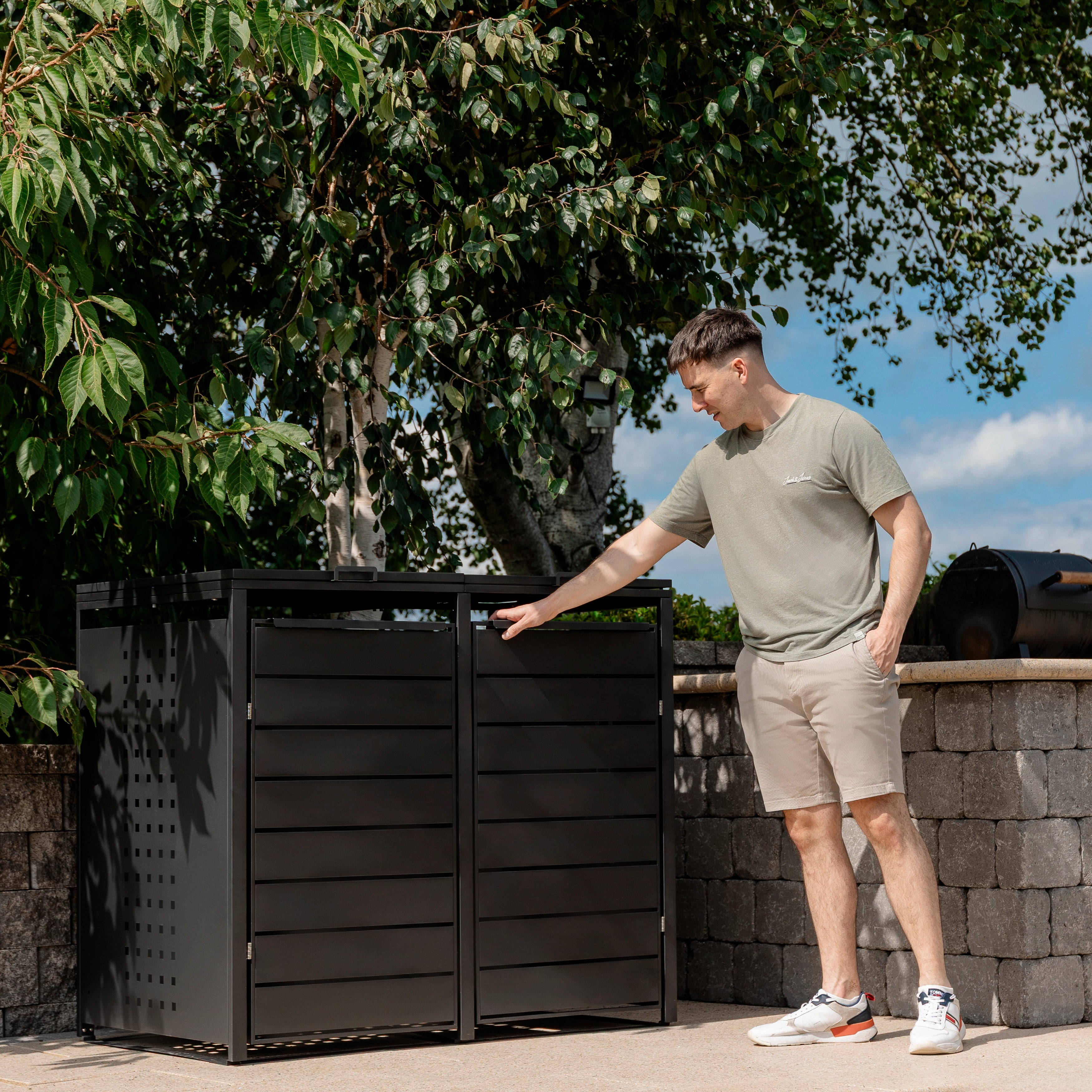 Innest -  Metal Bin Store