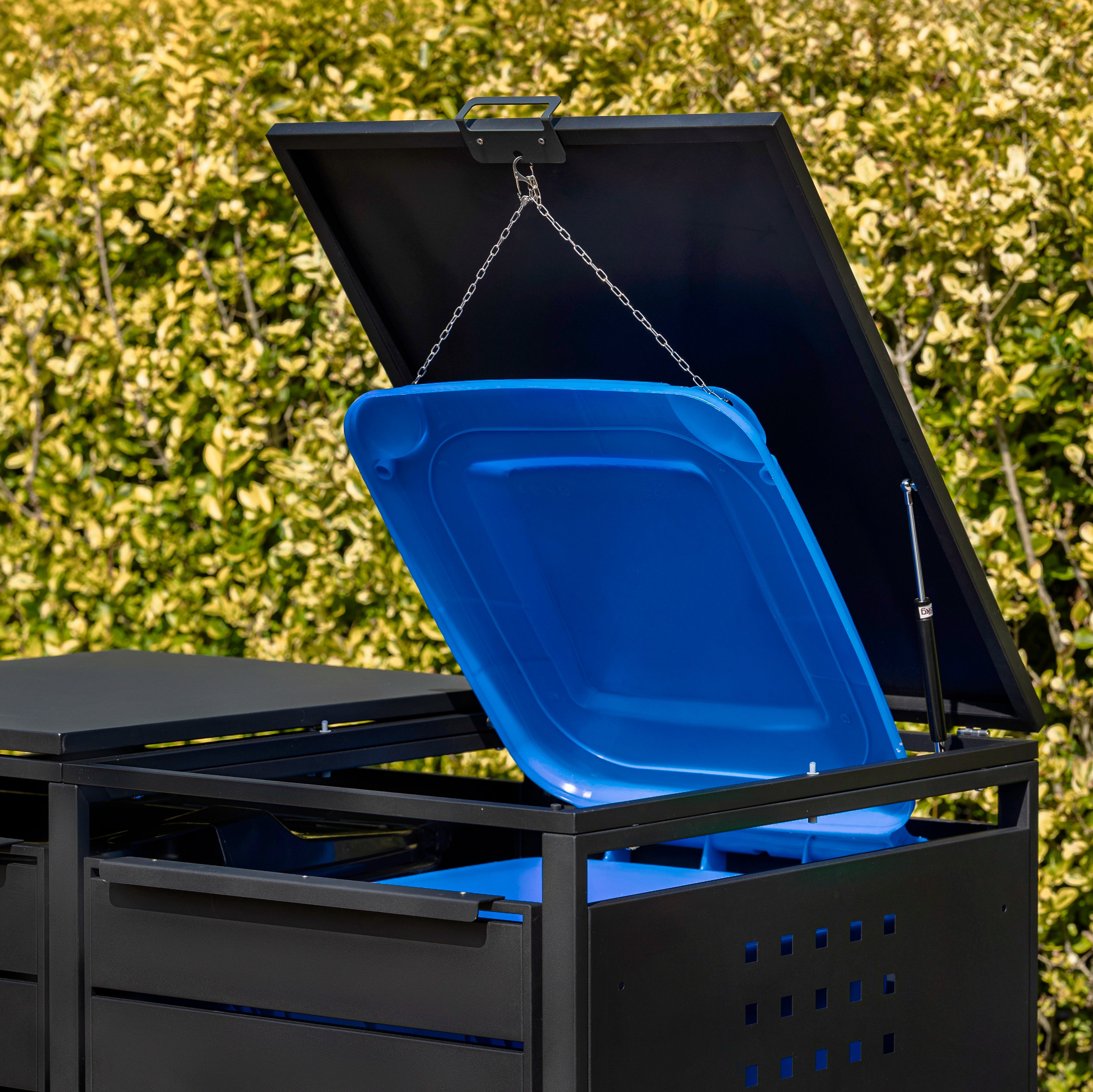 Innest -  Metal Bin Store