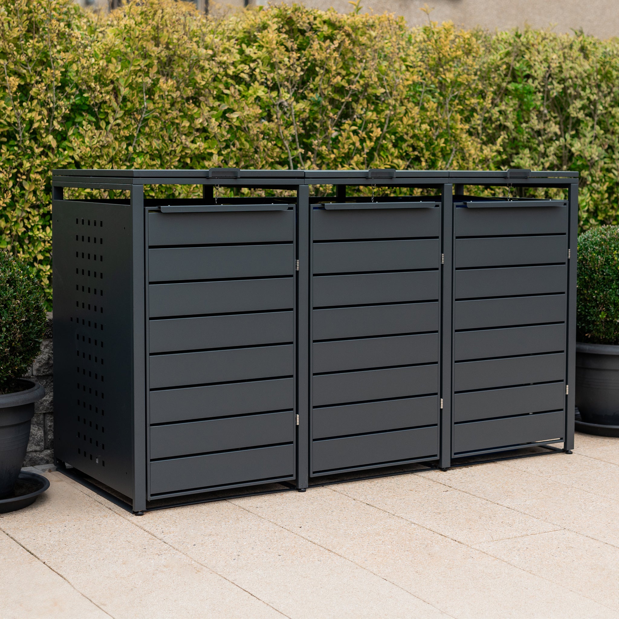 Innest -  Metal Bin Store - Triple